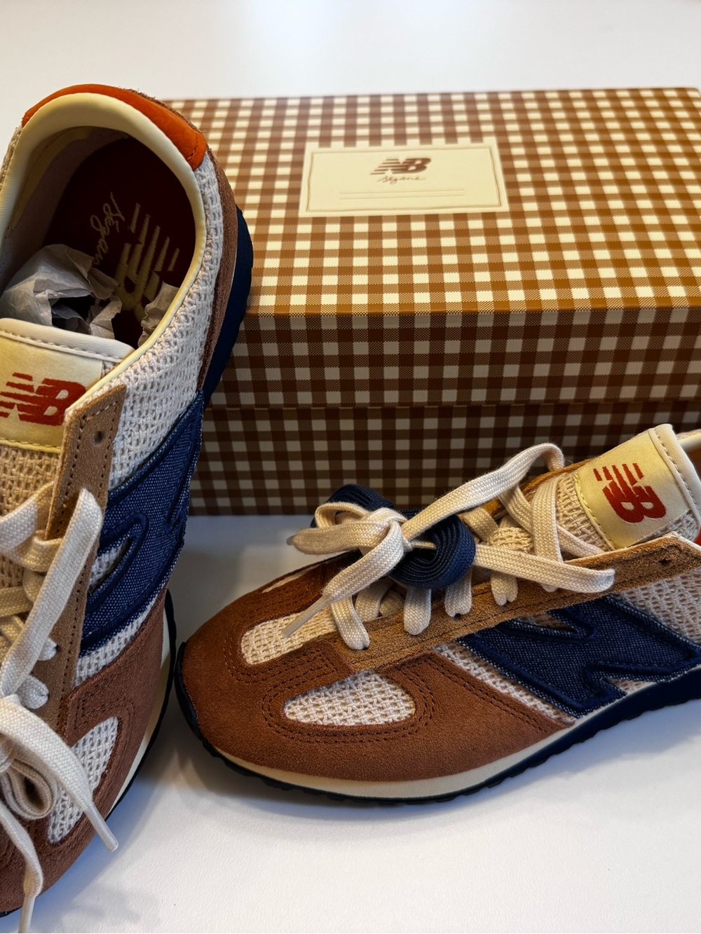 Sezane Sézane X New Balance Ecru / Brown - Size US 8 unisex - Picture 5 of 6